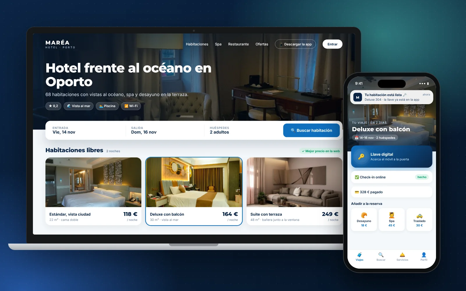 Un portátil muestra una web de reservas de hotel y el móvil, la app.